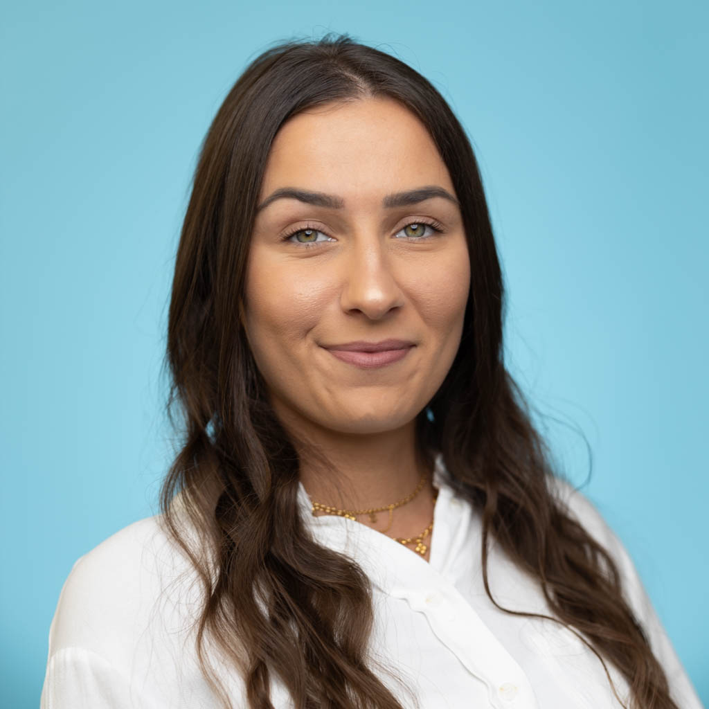 Portrait von Aylin Genc, Pensum MED