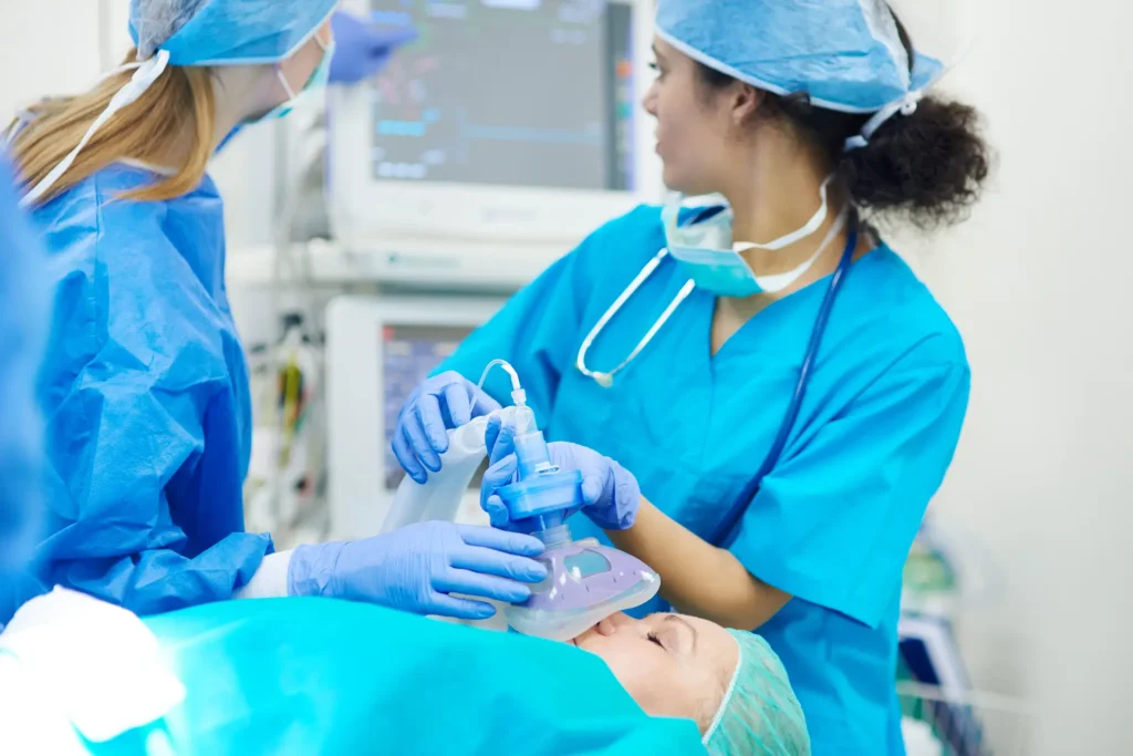 Symbolbild: Fachkrankenpfleger (m/w/d) für Intensivpflege und Anästhesie